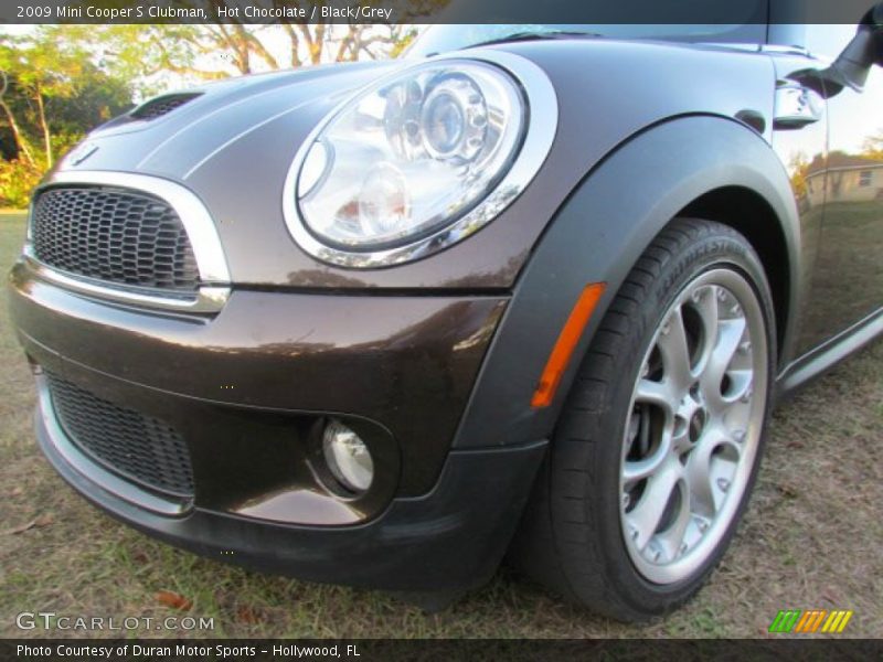 Hot Chocolate / Black/Grey 2009 Mini Cooper S Clubman