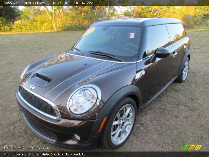 Front 3/4 View of 2009 Cooper S Clubman