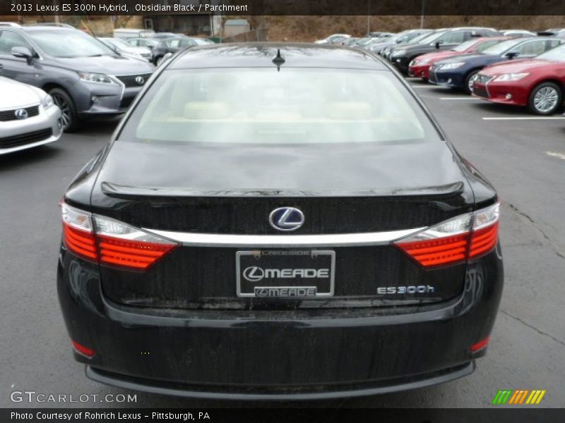 Obsidian Black / Parchment 2013 Lexus ES 300h Hybrid
