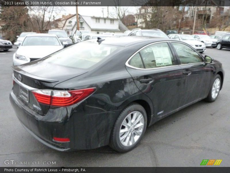 Obsidian Black / Parchment 2013 Lexus ES 300h Hybrid