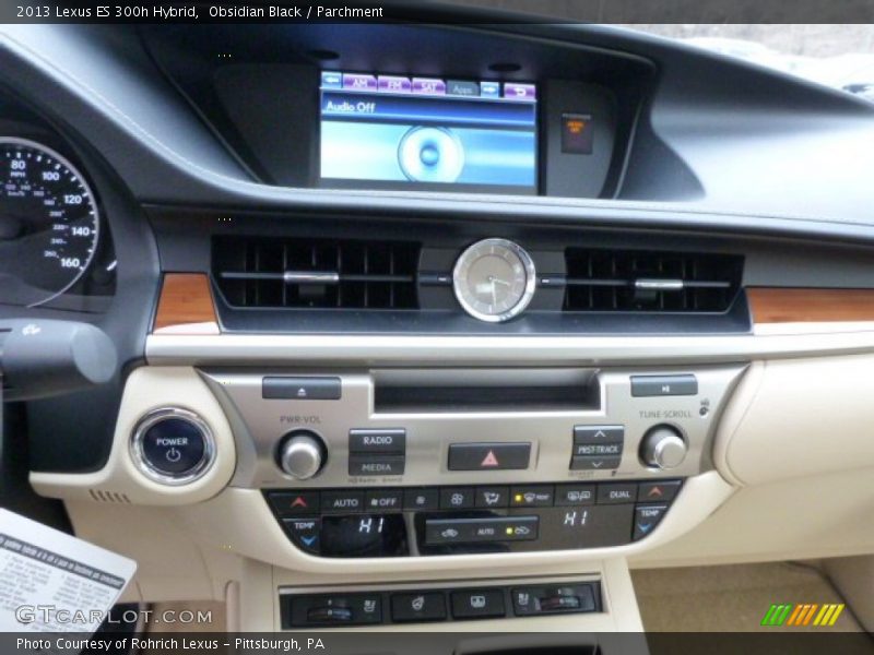 Obsidian Black / Parchment 2013 Lexus ES 300h Hybrid
