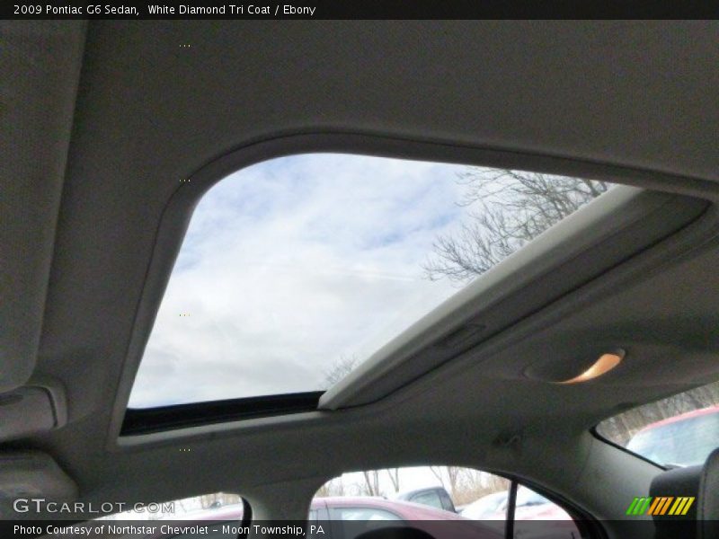 White Diamond Tri Coat / Ebony 2009 Pontiac G6 Sedan