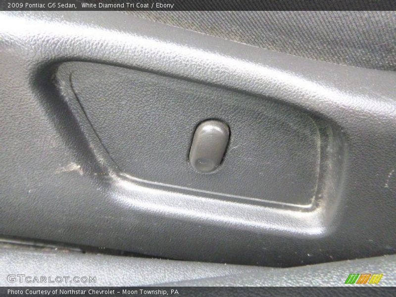 White Diamond Tri Coat / Ebony 2009 Pontiac G6 Sedan