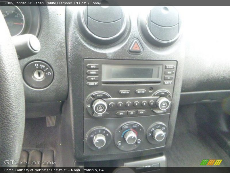 Controls of 2009 G6 Sedan