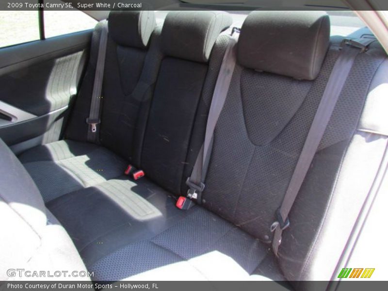 Super White / Charcoal 2009 Toyota Camry SE
