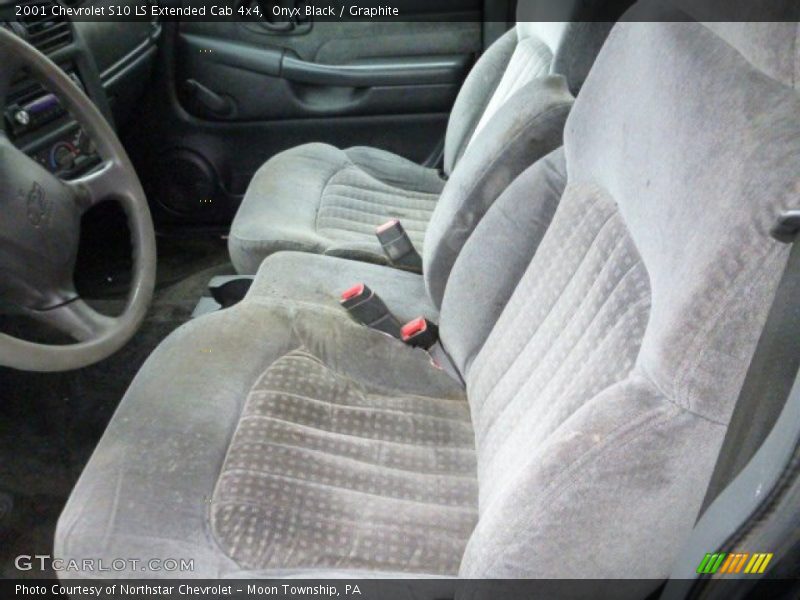 Onyx Black / Graphite 2001 Chevrolet S10 LS Extended Cab 4x4