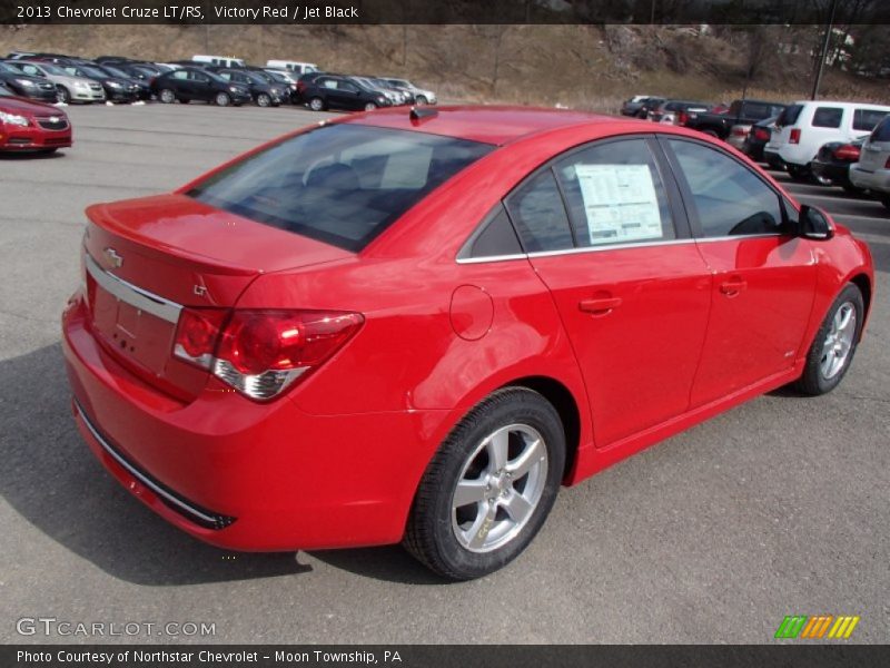 Victory Red / Jet Black 2013 Chevrolet Cruze LT/RS