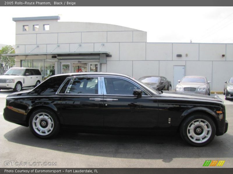 Black / Beige 2005 Rolls-Royce Phantom