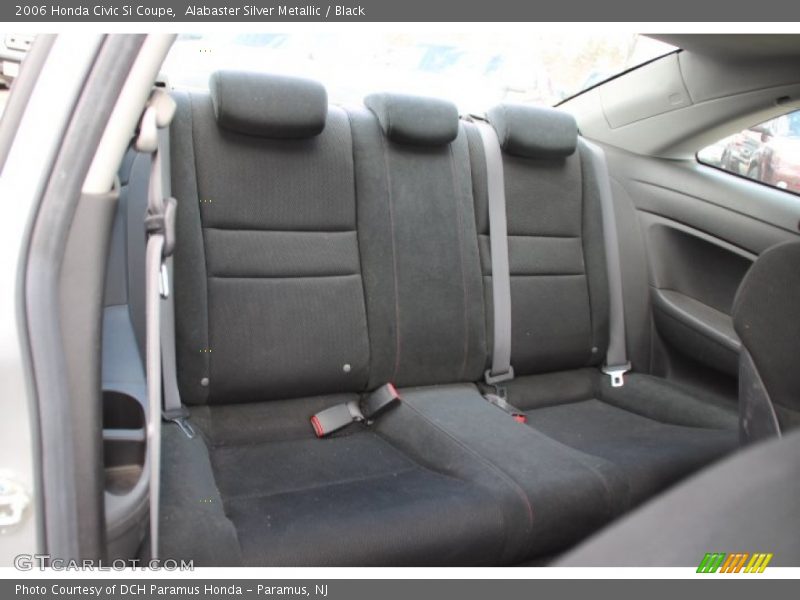 Rear Seat of 2006 Civic Si Coupe