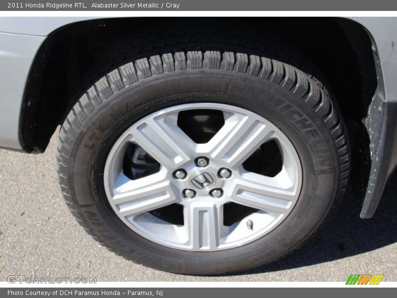 Alabaster Silver Metallic / Gray 2011 Honda Ridgeline RTL