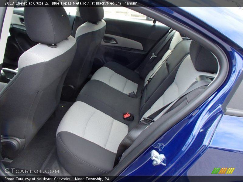 Blue Topaz Metallic / Jet Black/Medium Titanium 2013 Chevrolet Cruze LS
