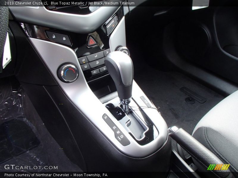 Blue Topaz Metallic / Jet Black/Medium Titanium 2013 Chevrolet Cruze LS