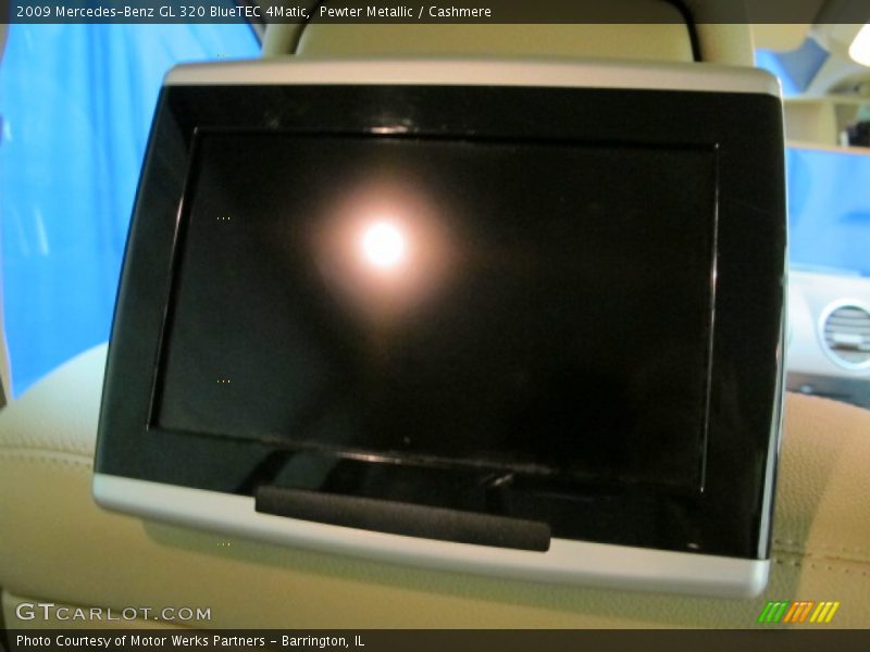 Pewter Metallic / Cashmere 2009 Mercedes-Benz GL 320 BlueTEC 4Matic
