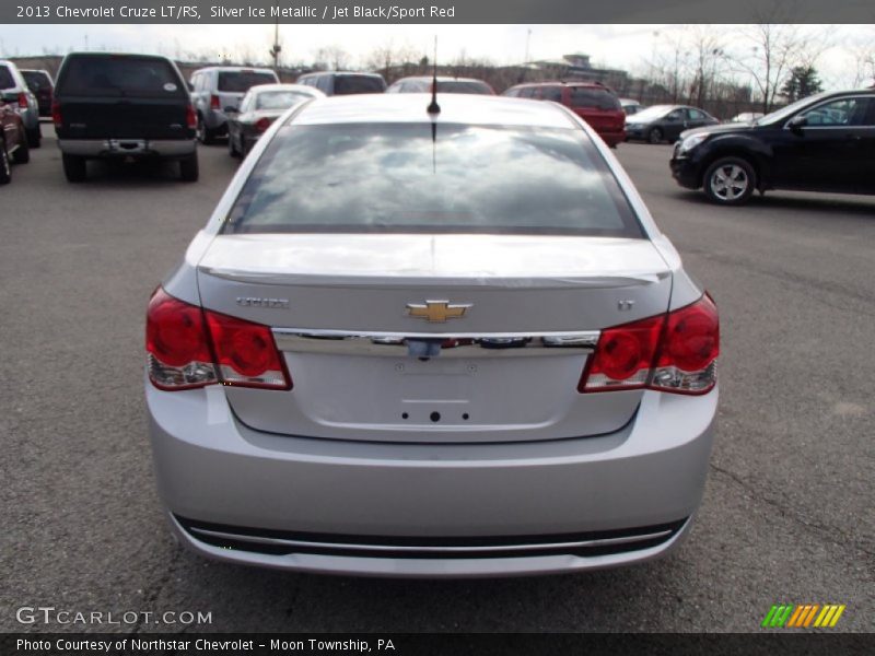 Silver Ice Metallic / Jet Black/Sport Red 2013 Chevrolet Cruze LT/RS