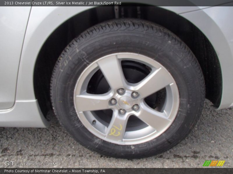 Silver Ice Metallic / Jet Black/Sport Red 2013 Chevrolet Cruze LT/RS