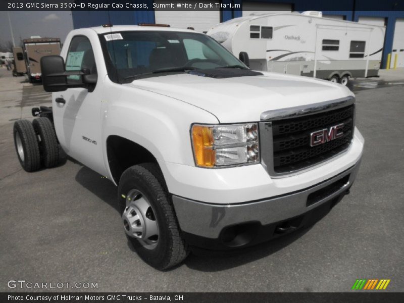 Summit White / Dark Titanium 2013 GMC Sierra 3500HD Regular Cab Chassis