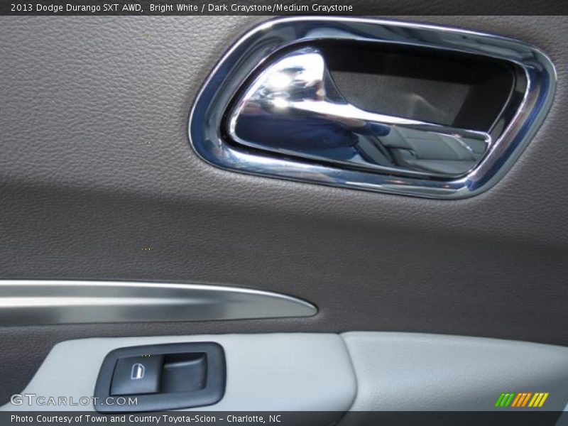 Bright White / Dark Graystone/Medium Graystone 2013 Dodge Durango SXT AWD