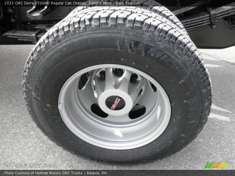 Summit White / Dark Titanium 2013 GMC Sierra 3500HD Regular Cab Chassis