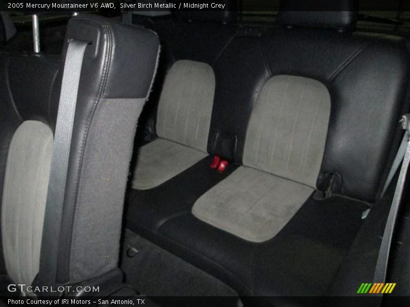 Silver Birch Metallic / Midnight Grey 2005 Mercury Mountaineer V6 AWD