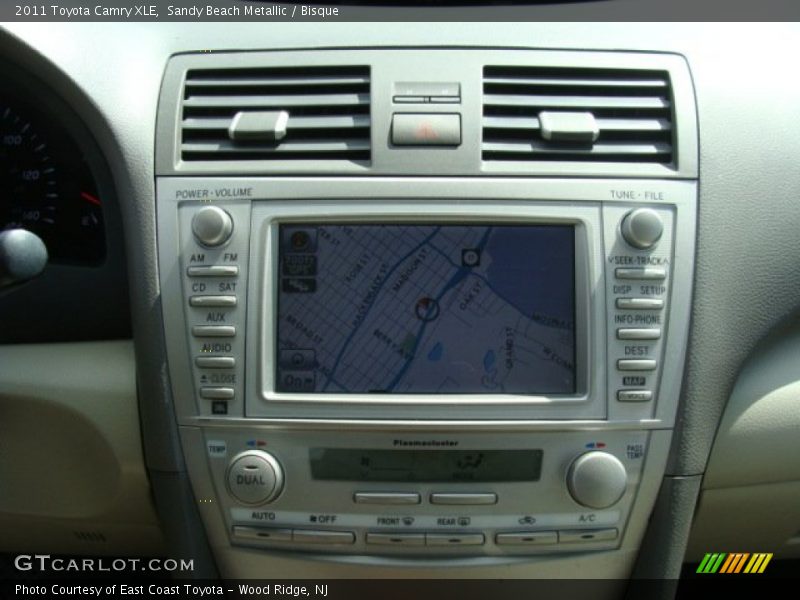 Sandy Beach Metallic / Bisque 2011 Toyota Camry XLE