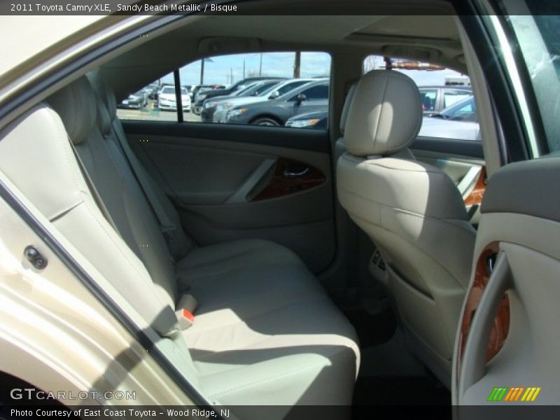 Sandy Beach Metallic / Bisque 2011 Toyota Camry XLE