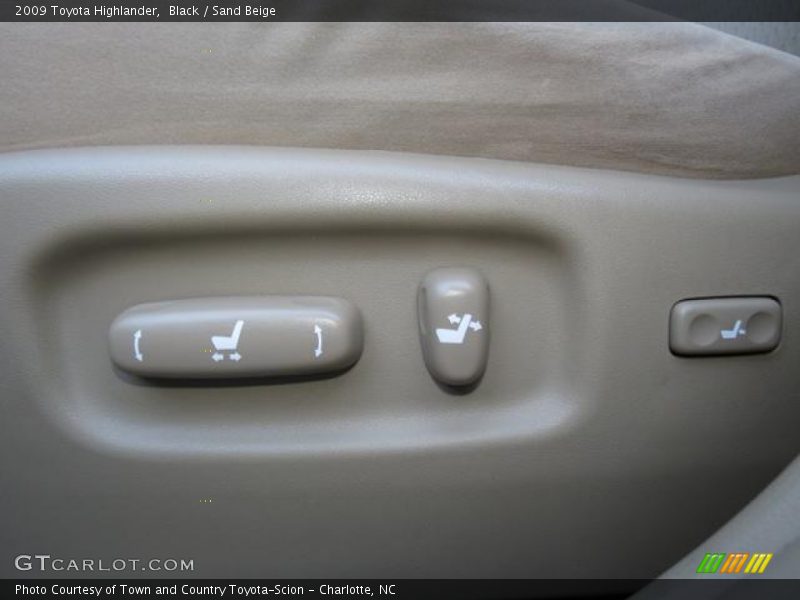 Black / Sand Beige 2009 Toyota Highlander