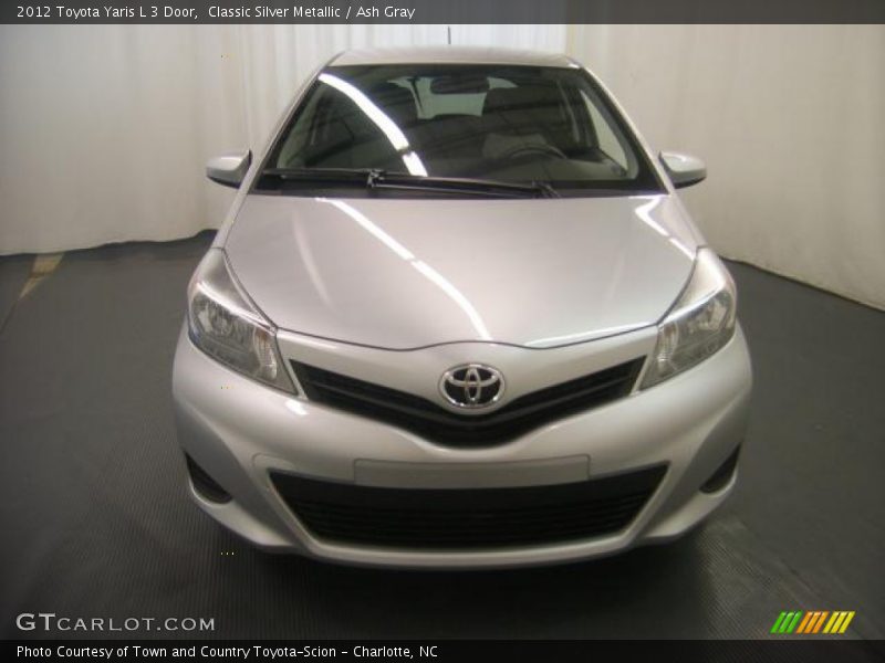 Classic Silver Metallic / Ash Gray 2012 Toyota Yaris L 3 Door
