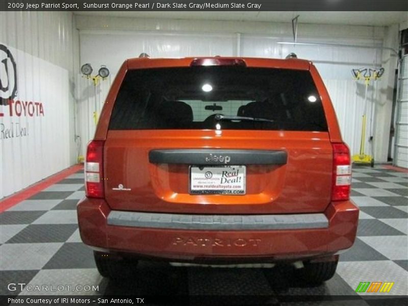 Sunburst Orange Pearl / Dark Slate Gray/Medium Slate Gray 2009 Jeep Patriot Sport