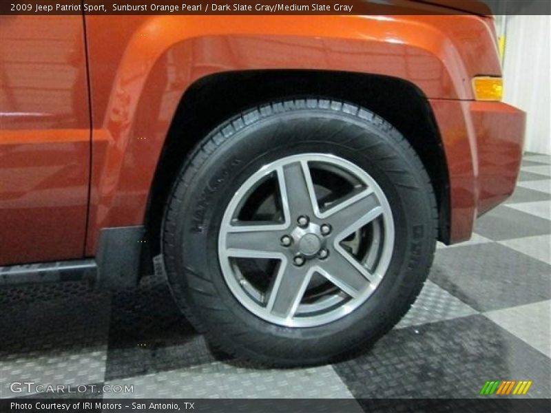 Sunburst Orange Pearl / Dark Slate Gray/Medium Slate Gray 2009 Jeep Patriot Sport