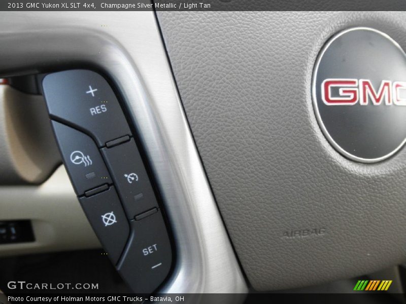 Champagne Silver Metallic / Light Tan 2013 GMC Yukon XL SLT 4x4