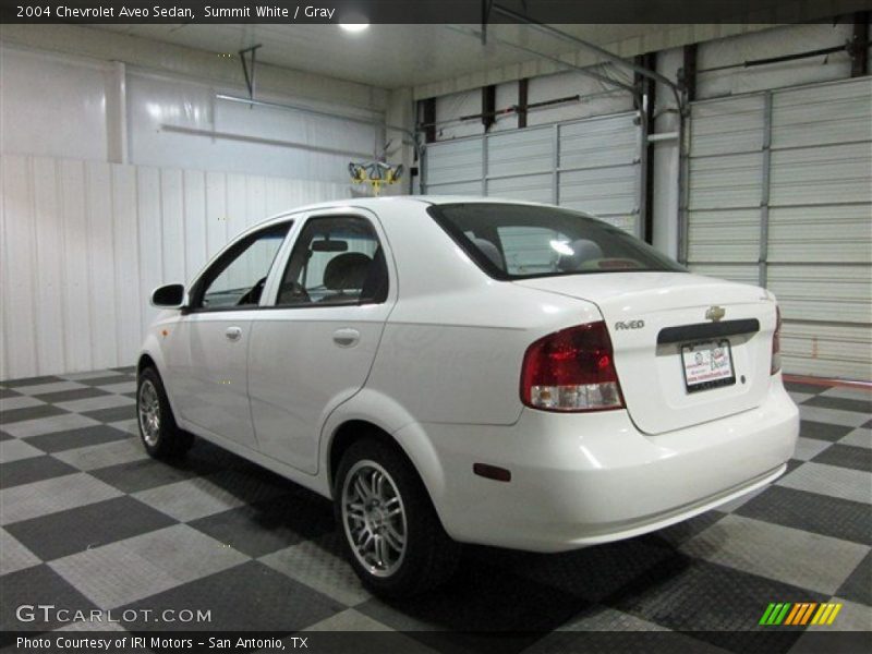 Summit White / Gray 2004 Chevrolet Aveo Sedan