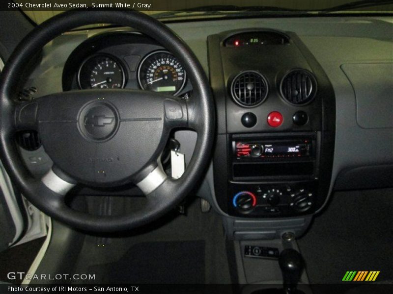 Summit White / Gray 2004 Chevrolet Aveo Sedan
