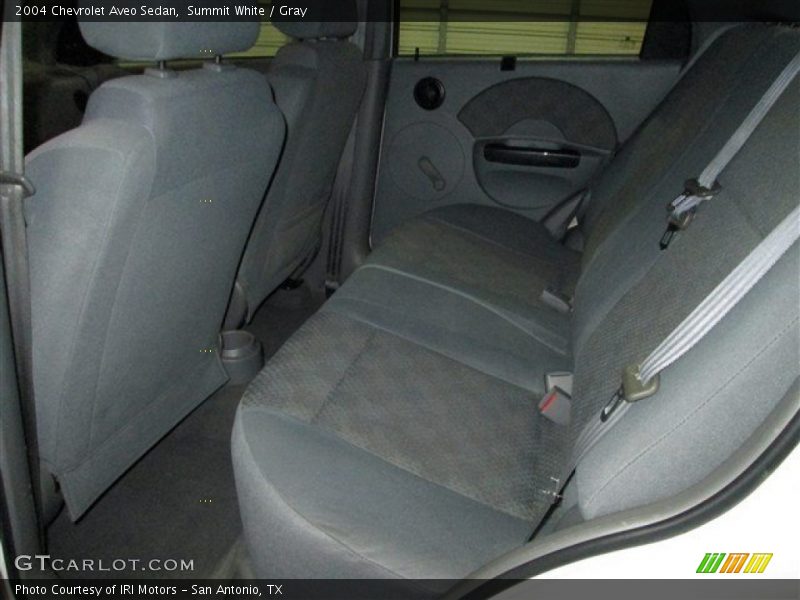 Summit White / Gray 2004 Chevrolet Aveo Sedan