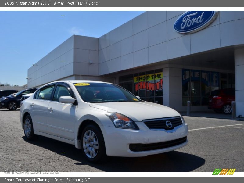 Winter Frost Pearl / Blond 2009 Nissan Altima 2.5 S