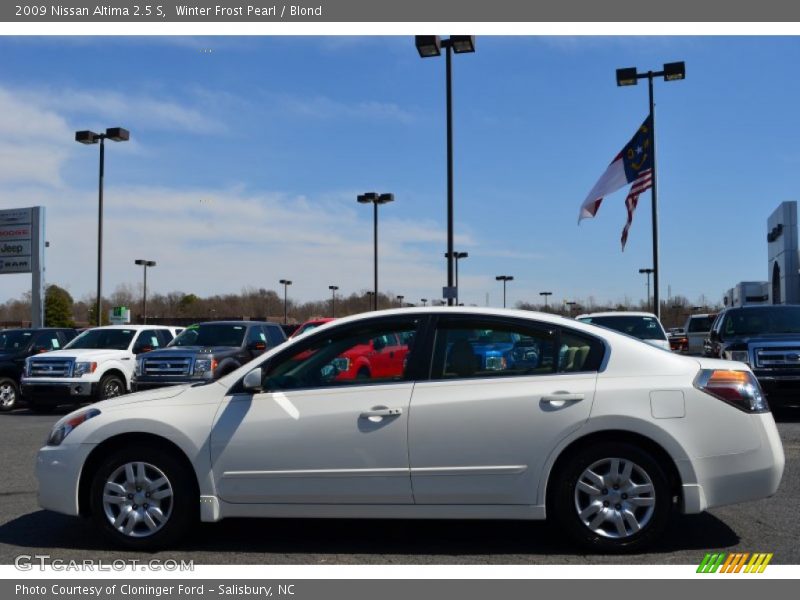 Winter Frost Pearl / Blond 2009 Nissan Altima 2.5 S
