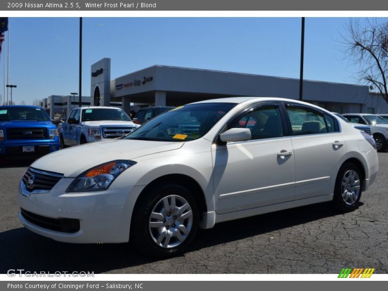 Winter Frost Pearl / Blond 2009 Nissan Altima 2.5 S