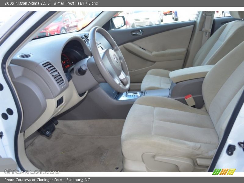 Winter Frost Pearl / Blond 2009 Nissan Altima 2.5 S