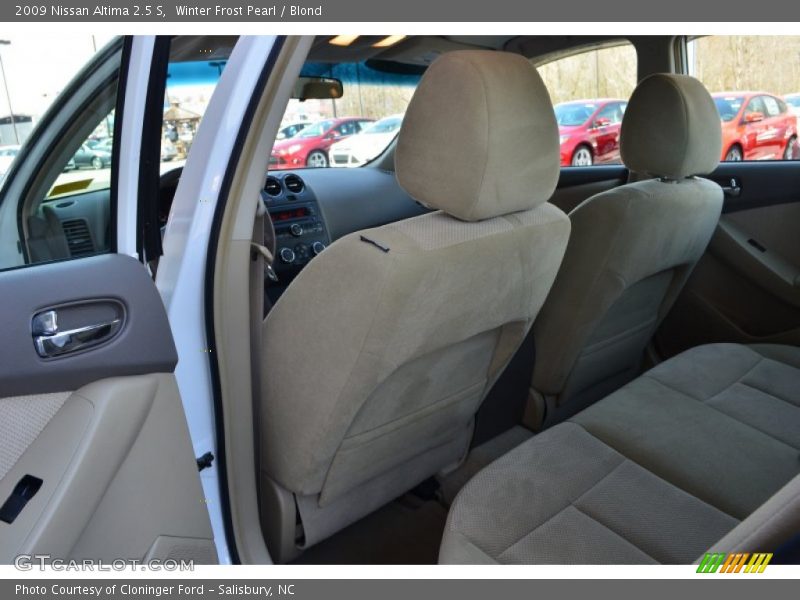 Winter Frost Pearl / Blond 2009 Nissan Altima 2.5 S