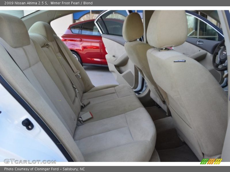 Winter Frost Pearl / Blond 2009 Nissan Altima 2.5 S