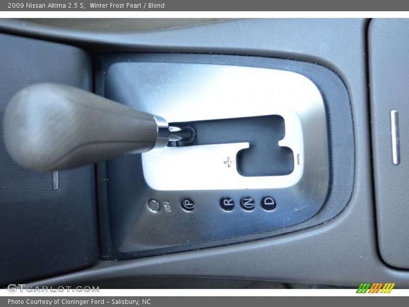 Winter Frost Pearl / Blond 2009 Nissan Altima 2.5 S