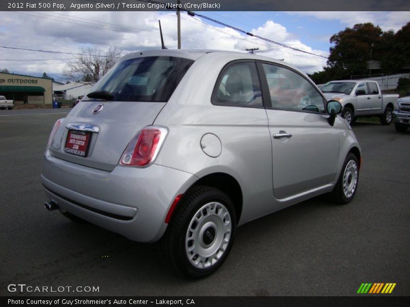 Argento (Silver) / Tessuto Grigio/Nero (Grey/Black) 2012 Fiat 500 Pop