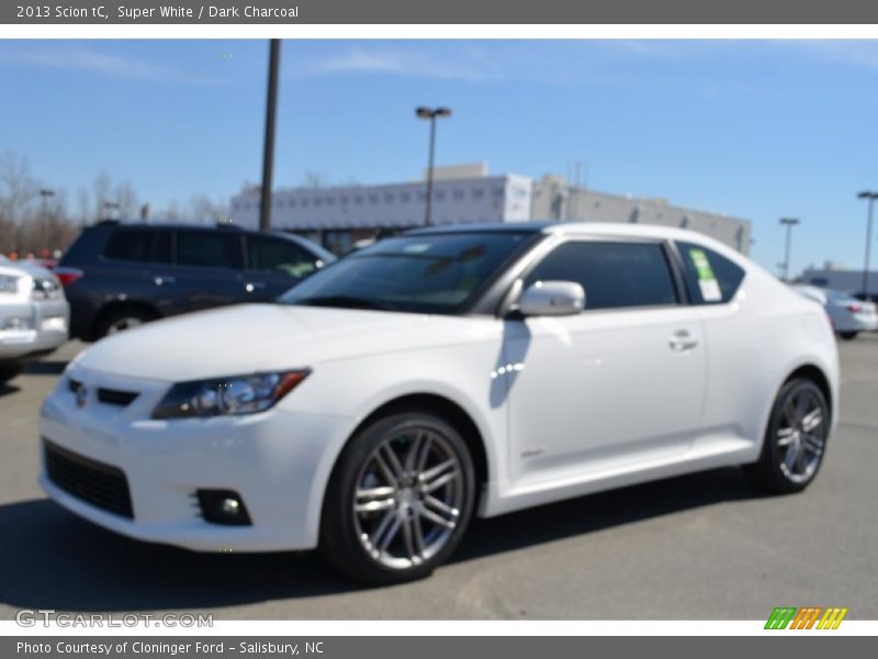 Super White / Dark Charcoal 2013 Scion tC