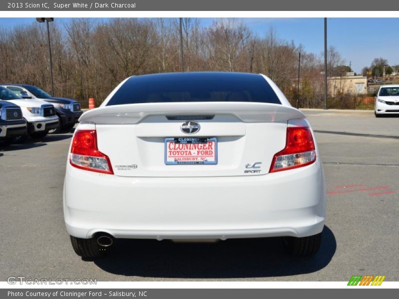 Super White / Dark Charcoal 2013 Scion tC