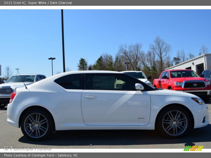 Super White / Dark Charcoal 2013 Scion tC