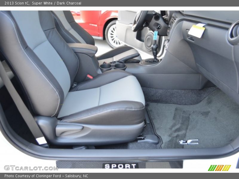 Super White / Dark Charcoal 2013 Scion tC