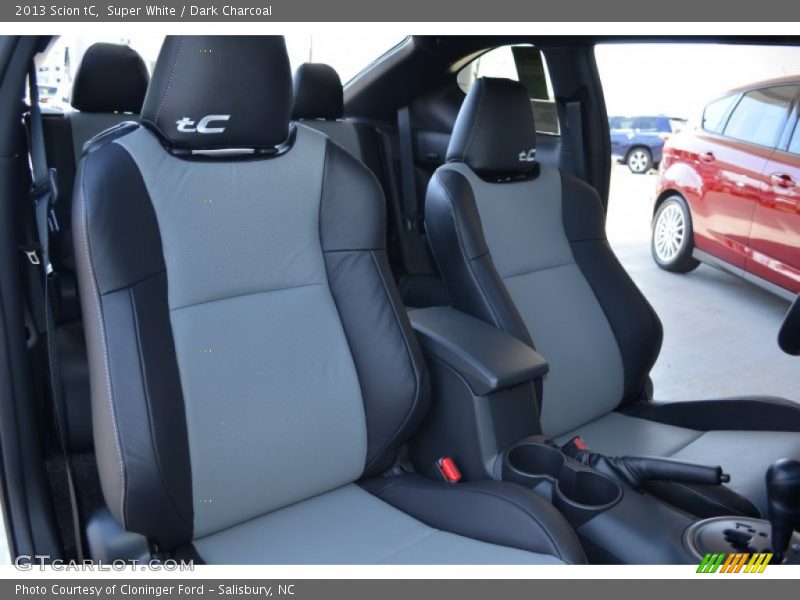 Super White / Dark Charcoal 2013 Scion tC