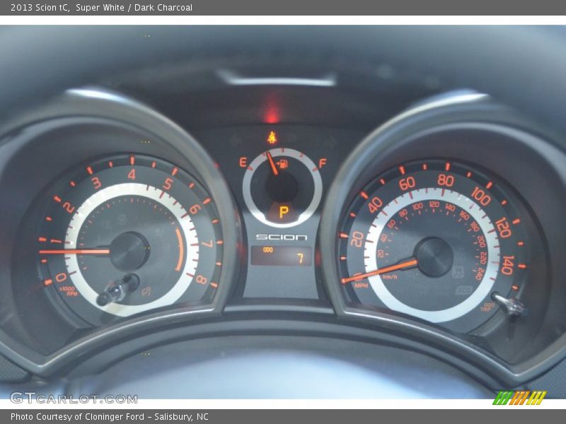 Super White / Dark Charcoal 2013 Scion tC