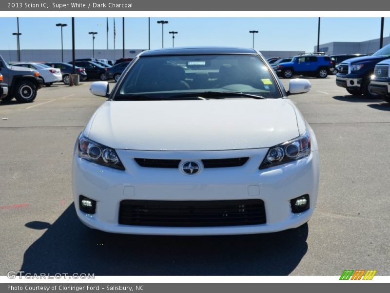 Super White / Dark Charcoal 2013 Scion tC