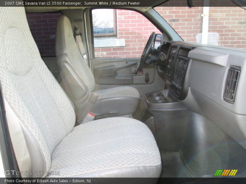 Summit White / Medium Pewter 2007 GMC Savana Van LS 3500 Passenger