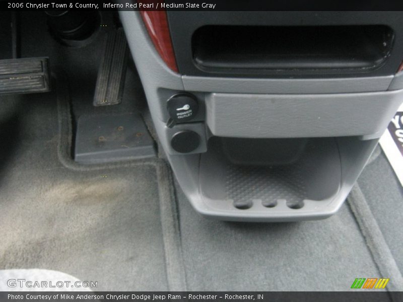 Inferno Red Pearl / Medium Slate Gray 2006 Chrysler Town & Country